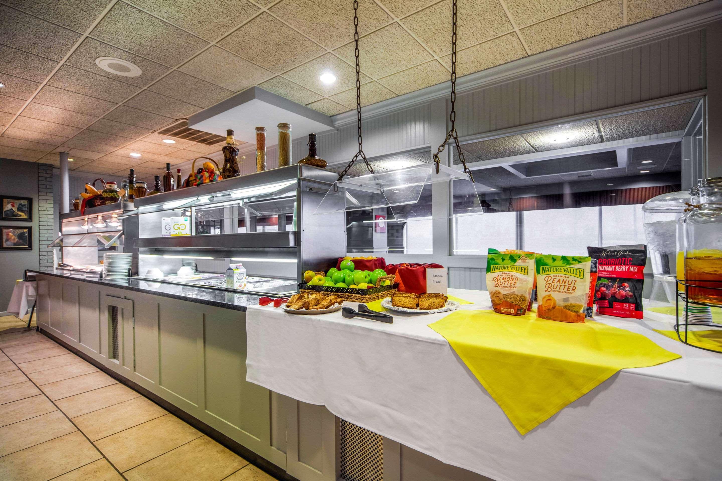 Quality Inn And Conference Center I-80 Grand Island Doniphan Ngoại thất bức ảnh