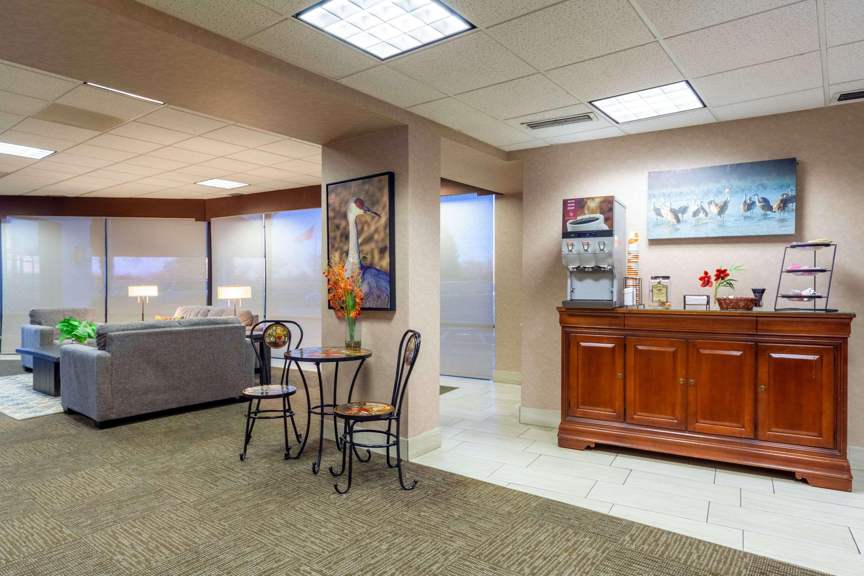 Quality Inn And Conference Center I-80 Grand Island Doniphan Ngoại thất bức ảnh
