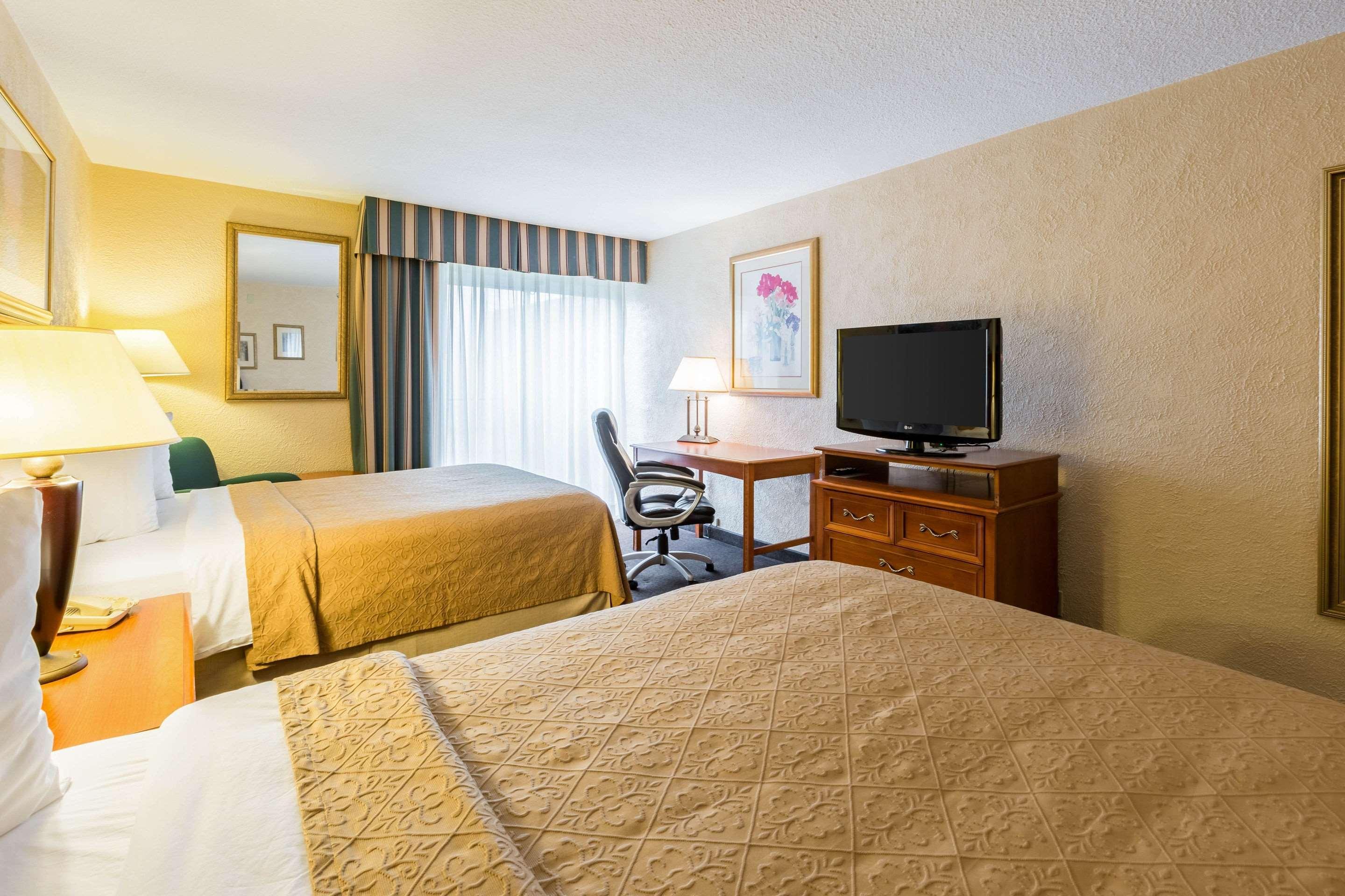 Quality Inn And Conference Center I-80 Grand Island Doniphan Ngoại thất bức ảnh