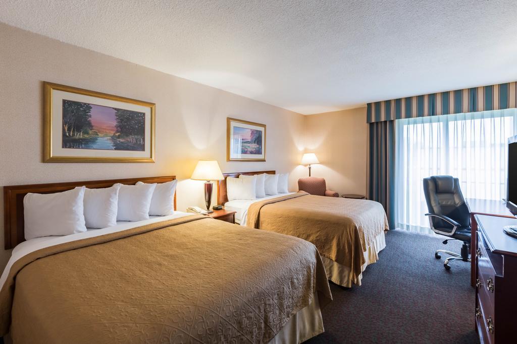 Quality Inn And Conference Center I-80 Grand Island Doniphan Ngoại thất bức ảnh